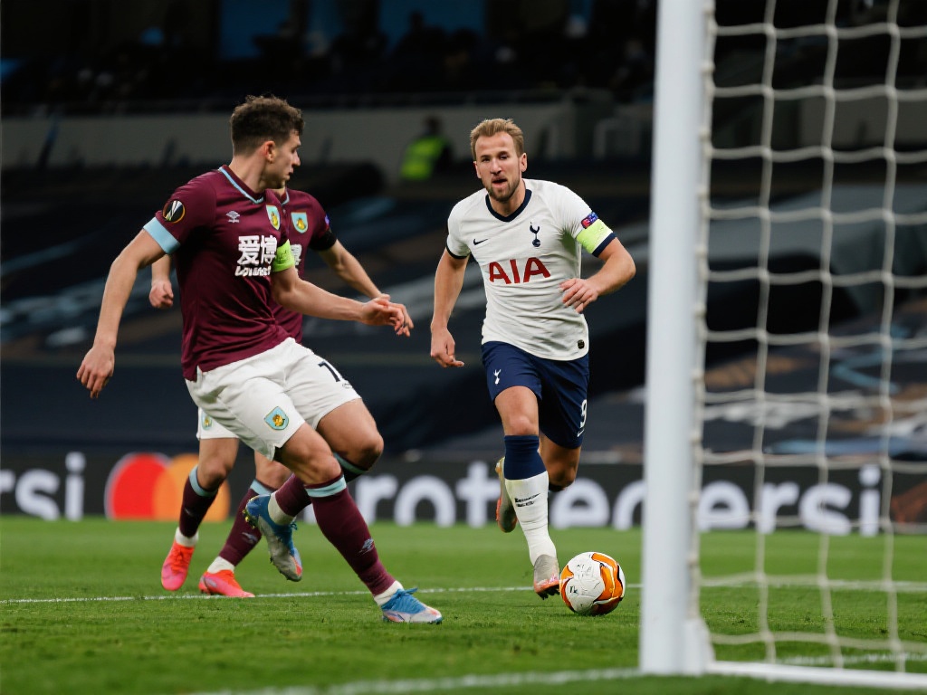 鲍恩小角度巧射建功，西汉姆联战平热刺1-1